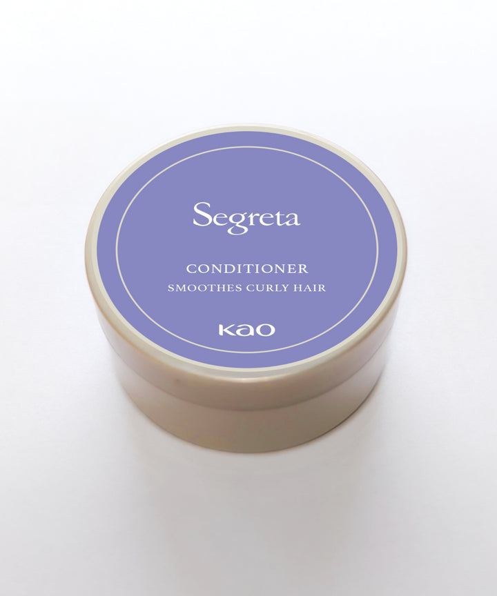 Кондиціонери Kao Segreta Conditioner Smoothes Curly Hair- EXC.UA 